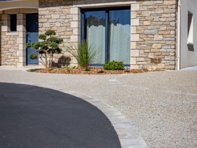 Réalisation d'une entrée de maison carrossable à Camoel 56