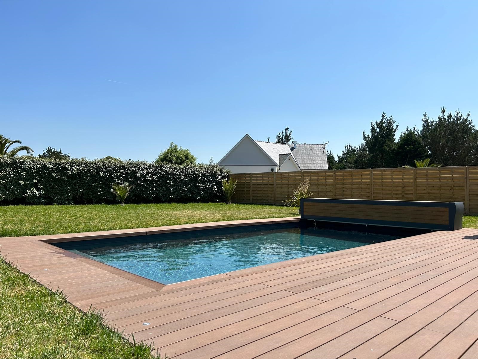 Terrasse composite brun - Quimper Brest