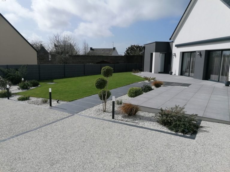 Terrasse dallage borne eclairage - Quimper Brest